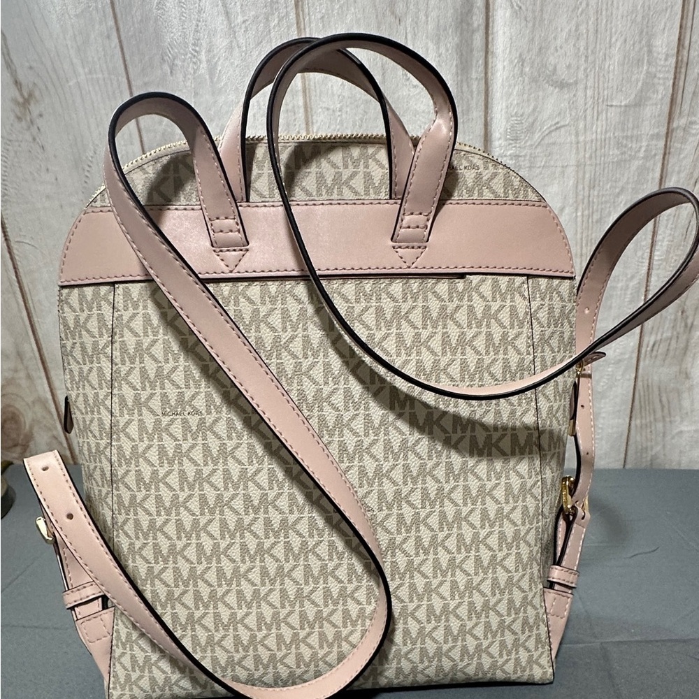 Michael Kors Medium Dallas Signature Logo Backpack - Picture 7 of 10
